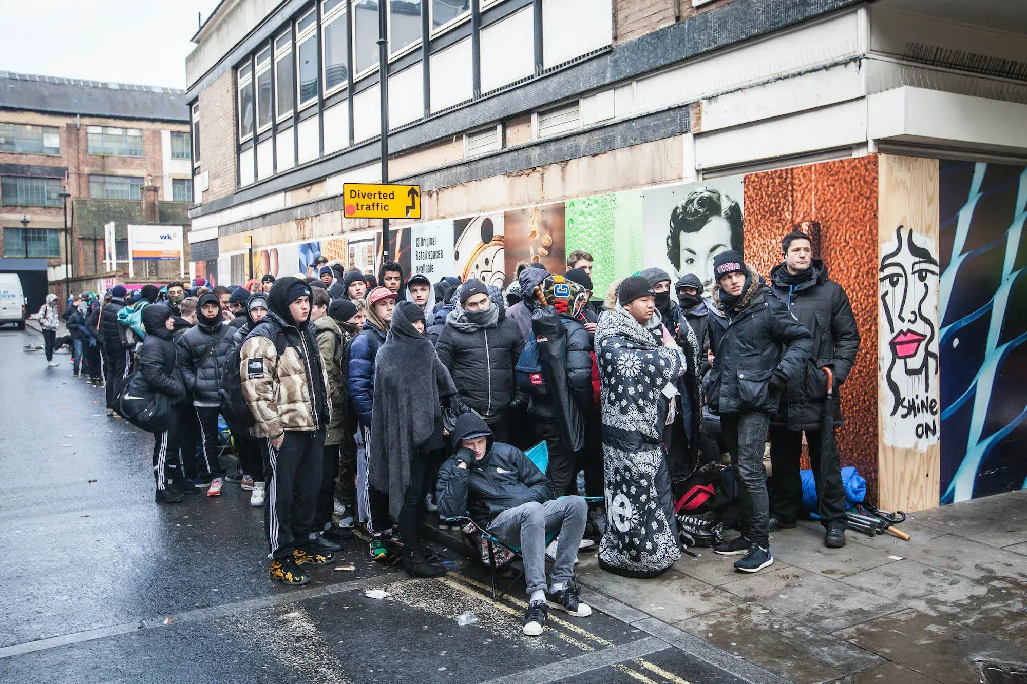 Decadent Queuing
