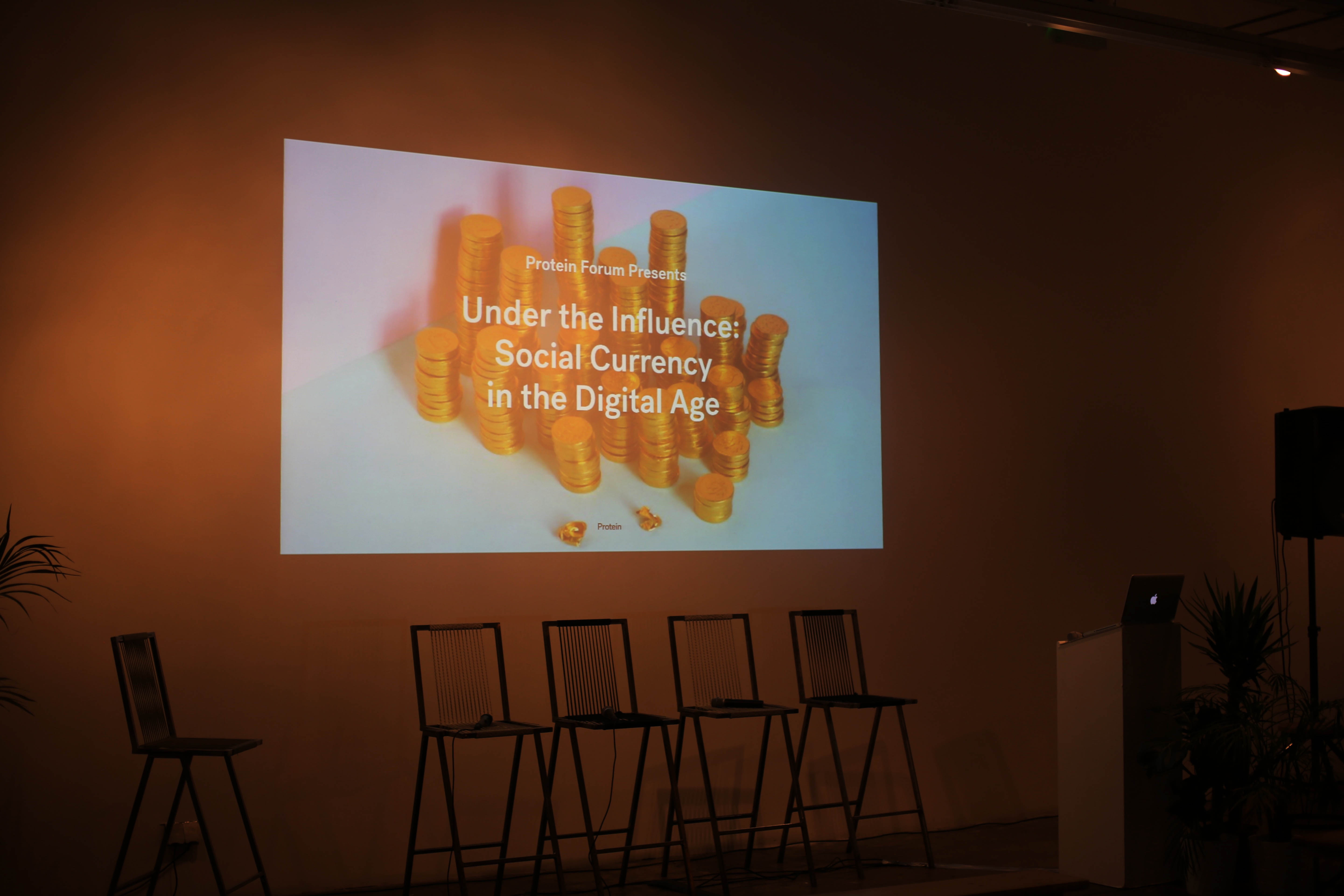 Social Currency in the Digital Age